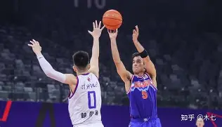 关于厄勒布鲁击败竞争对手，气势如虹势不可挡的信息